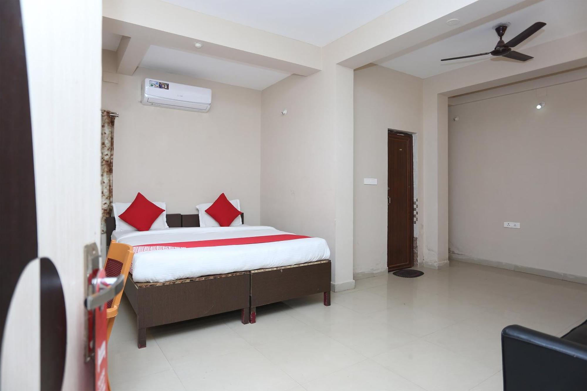 Super Hotel O Nilay Classic Bhubaneswar Exterior photo